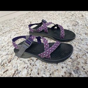 Chaco Updraft EcoTread Violet Rings